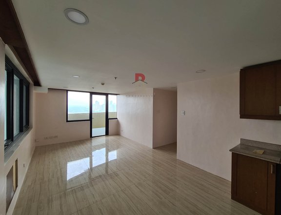 2 BR For Sale And For Rent in Andrea NorthSkyline  ( Code # 0020 )