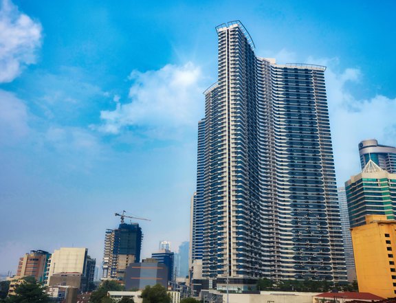 For Sale: 1-Bedroom Condo in Makati City at The Rise RUSH SALE! PRICE DROP ALERT!