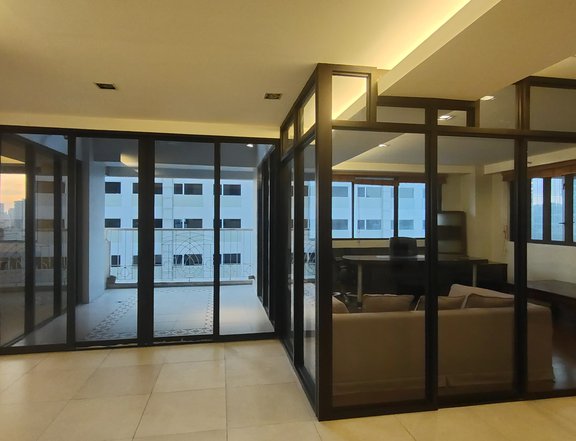 For Rent: 3BR Condo Unit with 2 Parking Slots in Parc Royale, Ortigas