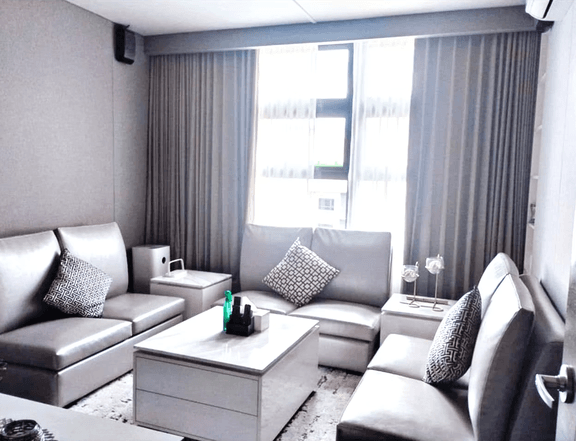 2 BR Condo Unit For Sale in the Garden Towers Ayala Center