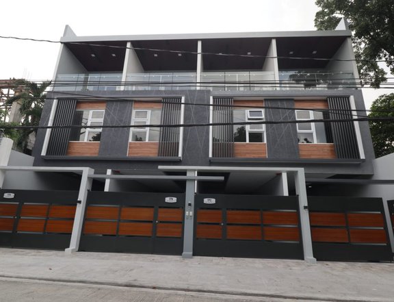 Elegant 3 Storey Townhouse For Sale in Don Antonio Heights PH2564