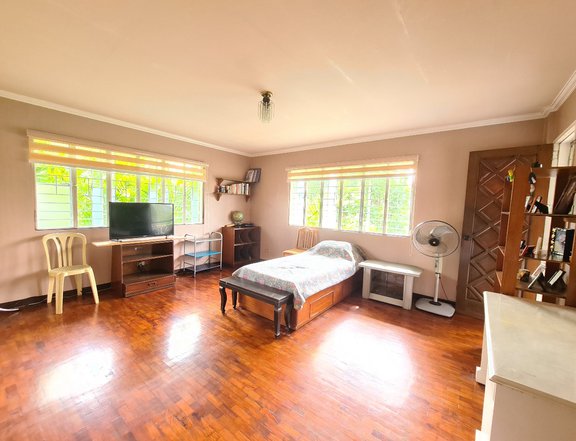 For Sale: House and Lot in UPS-5 Village, Paranaque