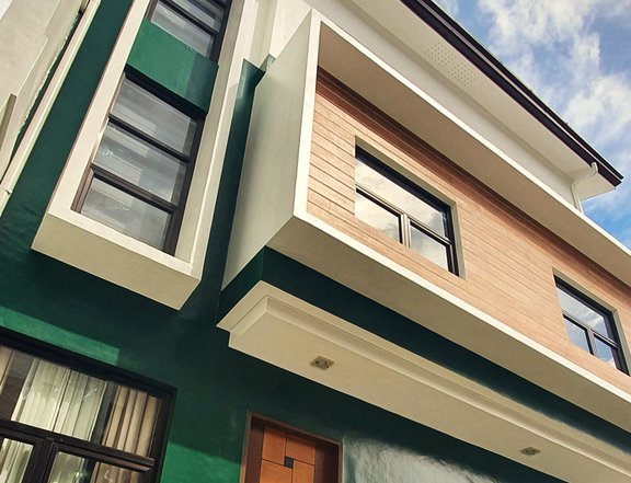 RFO 3-bedroom Single Attached House For Sale in Culiat Quezon City