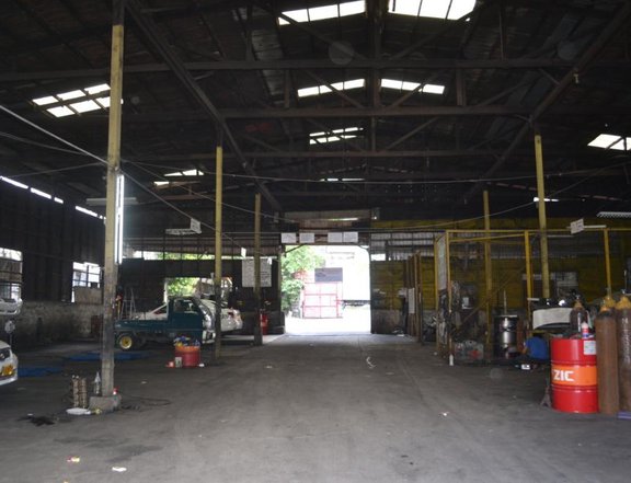 Warehouse (Commercial) For Sale in Balintawak Quezon City