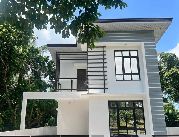 3 Bedroom Singke Attached House For Sale in Bulacan