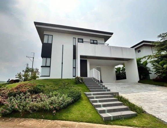 4-bedroom Single Attached House For Sale in Antipolo Rizal