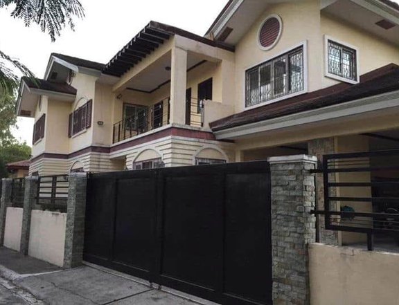 Pre-Owned 4-bedroom Single Detached House For Sale in Santa Maria Bulacan