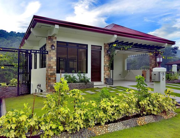 RFO Brand new 3-storey house for sale in Sun Valley, Antipolo, overlooking the golf course