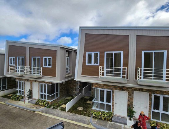 Brand-New Ready For Occupancy Duplex House in Tagaytay City