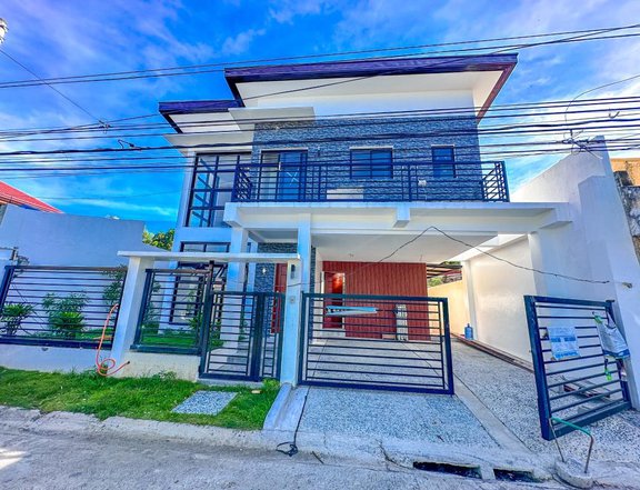 Brand New Single Detached House for Sale in BF Resort Village Las Pinas City