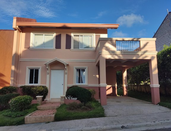 Ready For Occupancy 5-bedroom Single Detached House For Sale in Cabanatuan Nueva Ecija