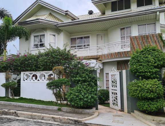 Fully Furnished Owner-Built House in Tagaytay Cavite