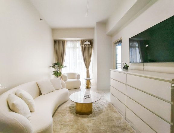 3-Bedroom Condo for Rent at Central Park West, BGC Taguig City