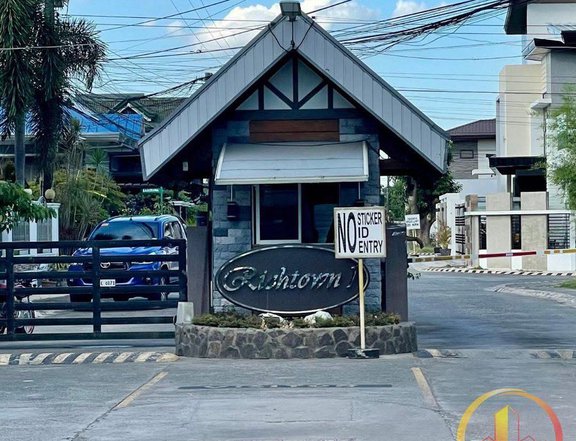 FOR SALE CORNER LOT IN SAN FERNANDO PAMPANGA NEAR OUR LADY OF MT.CARMEL MEDICAL CENTER