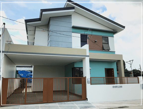 4BR House and Lot in Anabu Grand Parkplace Imus Cavite Aguinaldo Hiway