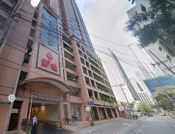 Foreclosed 26.00 sqm 1-bedroom Residential Condo For Sale in Makati