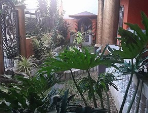 House with own Pool for Sale in Cittadella Exec Village Las Pinas City