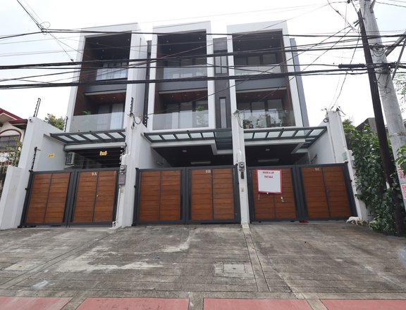 Modern House and Lot for Sale in Don Antonio Heights PH952