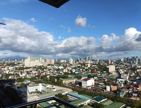 For Sale One Bedroom Combined @ Mezza1 Residences Santa Mesa