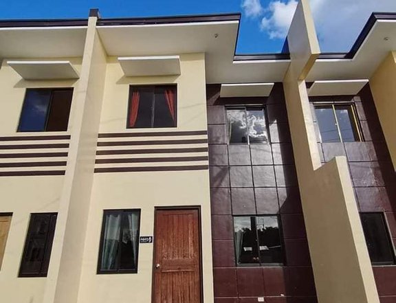 PRE SELLING HOUSE AND LOT IN MARIKINA CITY - BIRMINGHAM HEIGHTS