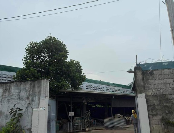 FOR SALE WAREHOUSE IN PAMPANGA NEAR MAC ARTHUR HIGHWAY AND FEW MINUTES FROM CLARK