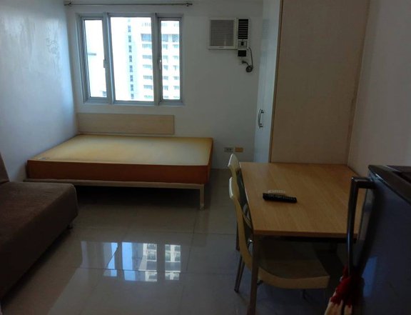 FOR RENT: 1 studio unit in a Prime location (Mandaluyong City).