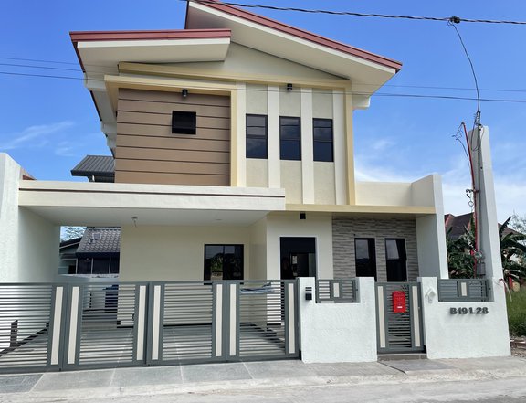 4-bedroom Ready For Occupancy House For Sale in Imus Cavite