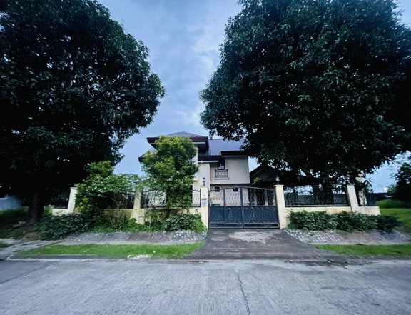FOR SALE PRE OWNED HOUSE IN PAMPANGA NEAR NLEX, CLARK AND TIPCO