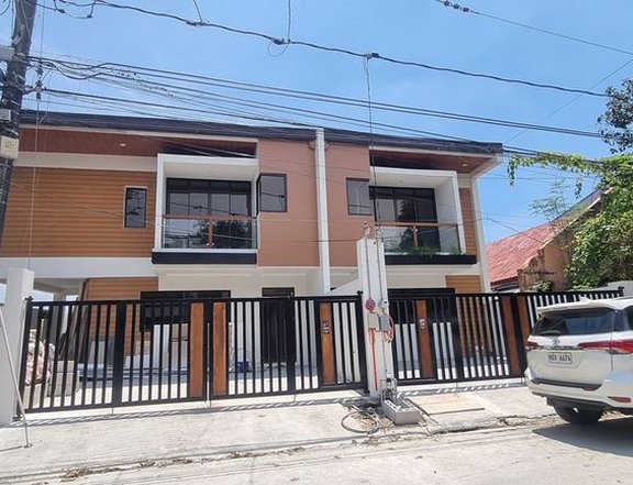 Brand new Townhouse for Sale in BF Resort Village Talon Las Pinas City