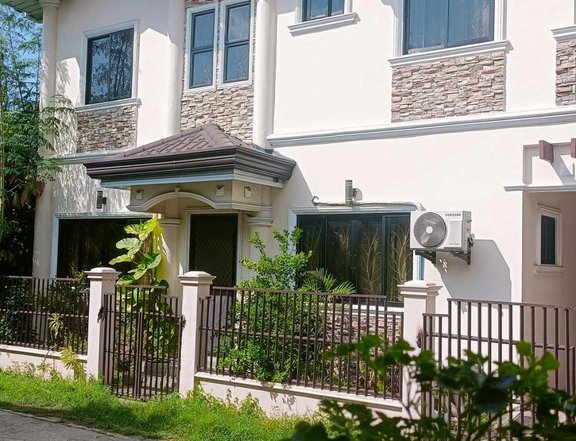 4-bedroom House For Sale in Basak Lapu lapu from 7.5M now 6.5M RUSH