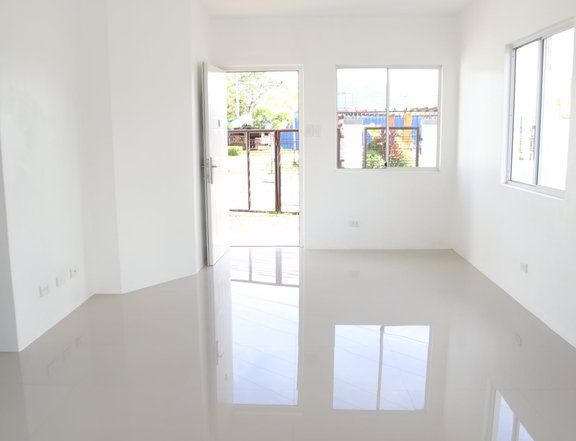 HOUSE FOR SALE IN TANAUAN BATANGAS