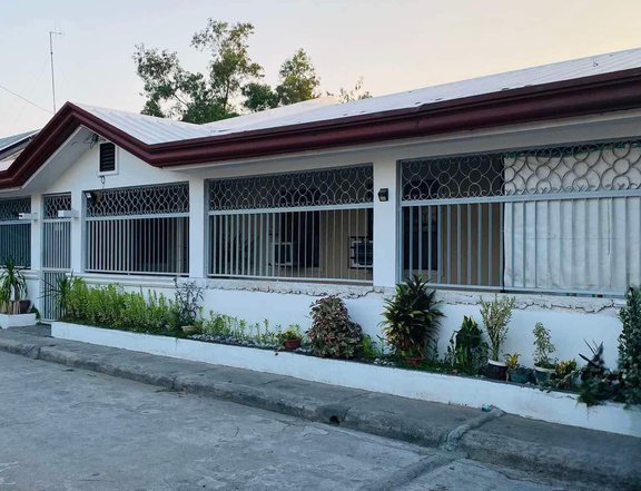 FOR SALE MODERN BUNGALOW HOUSE IN PAMPANGA NEAR NLEX ANGELES TOLL