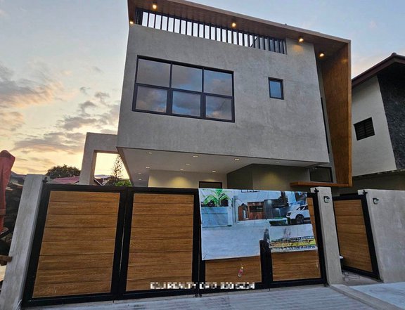 Modern Contemporary Single House & Lot with Roof deck in Antipolo