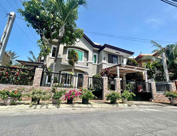 2-Storey House and Lot for SALE in Corona Del Mar, Talisay City