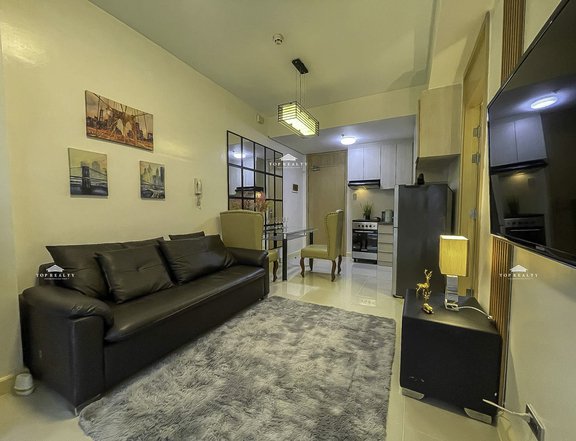 37.2 sqm Condo for Sale in Makati City at Signa Designer Residences along Salcedo Village