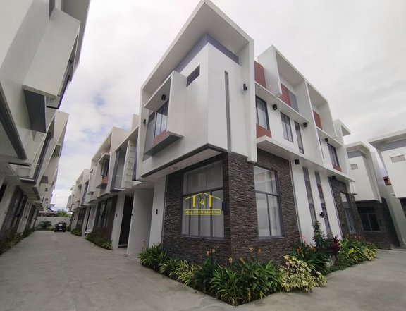 3 BEDROOMS TOWNHOUSE FOR SALE IN PROJ. 8 NEAR EDSA CONGRESSIONAL QC