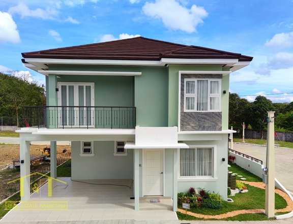 5-bedroom Single Detached House in Imus Cavite, Monde Residences