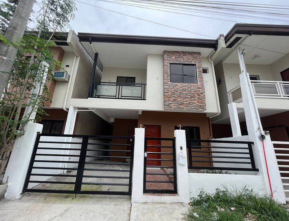BRAND NEW SINGLE ATTACHED FOR SALE IN MULTINATIONAL VILLAGE PARANAQUE