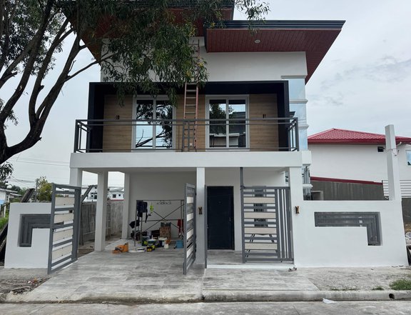 FOR SALE BRAND-NEW TWO STOREY HOUSE IN ANGELES CITY NEAR KOREAN TOWN