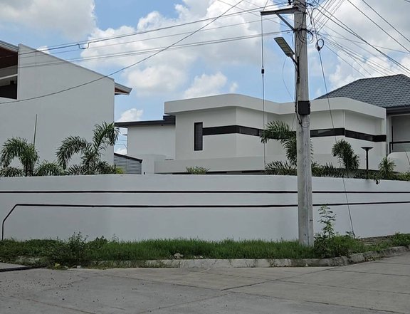 FOR SALE BRAND NEW MINIMALIST AMERICAN HOME DESIGN IN SAN FERNANDO NEAR SM TELABASTAGAN