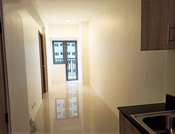 Condo Unit For Rent - 29th Floor Tower 2 at Fame Residences