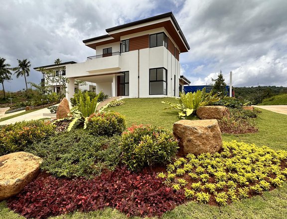 4 Bedroom Brand-new cor House and Lot in The Perch Antipolo