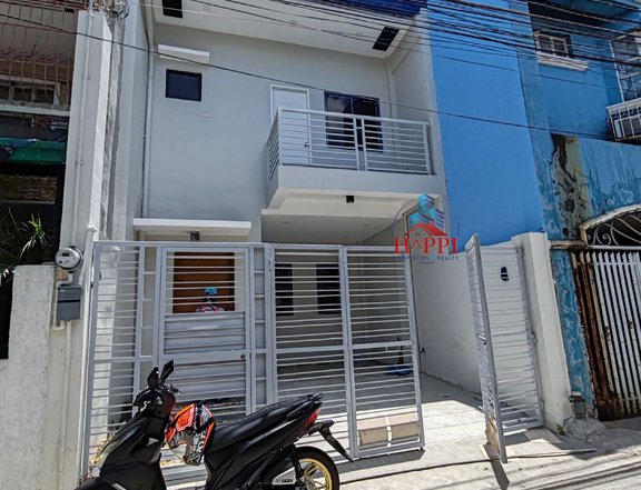 3 Bedroom Townhouse For Sale in Paranaque