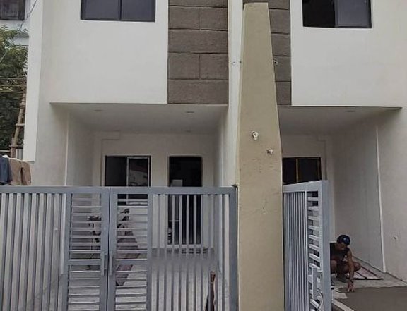 For Sale Two Storey duplex @ Alabang