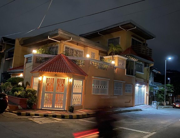 4BR Townhouse for Rent/Sale in Teachers Village Quezon City