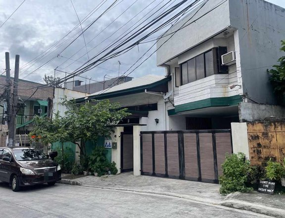 5BR House and Lot for Sale in East Grace Park Caloocan City