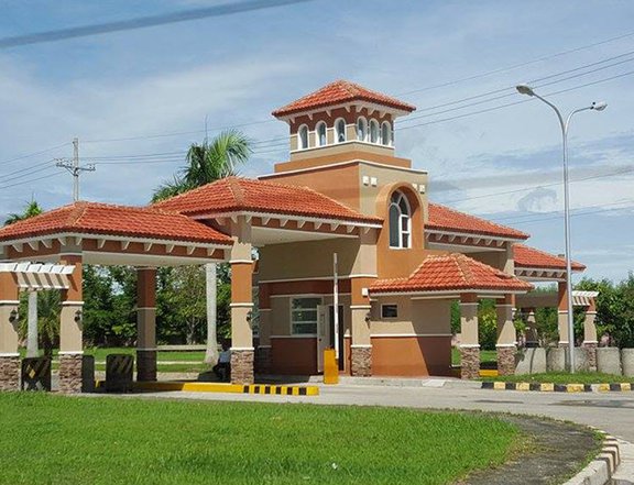 300 sqm Subdivision Lot For Sale- Saddle and Clubs Tanza Cavite (2022)
