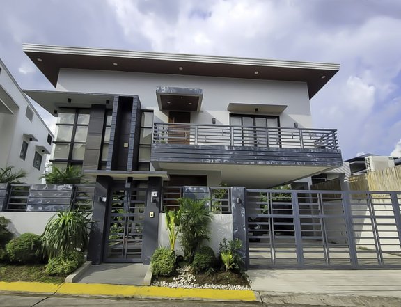 5 Bedroom House and Lot for Sale in Filinvest 2, Quezon City
