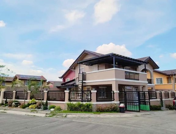 FOR SALE FULLY FURNISHED CORNER TWO STOREY HOUSE IN PAMPANGA