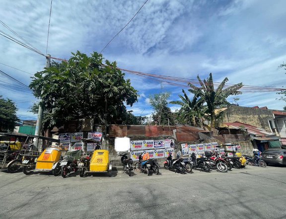 COMMERCIAL LOT for SALE in Batasan Hills, Quezon City